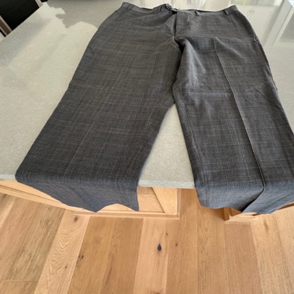 Men's 42x30 Gray Plaid Wool Greg Norman for Tasso Elba Pants